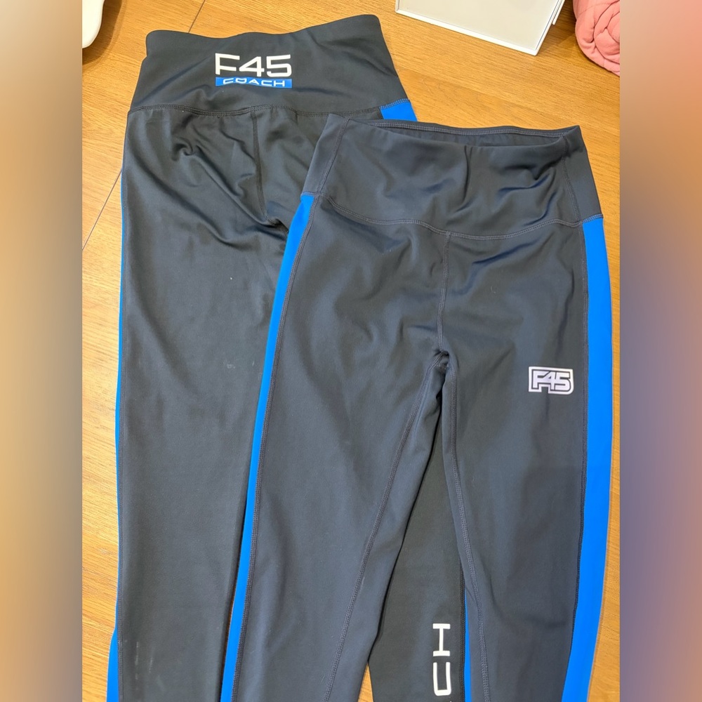 F45 Coach Leggings